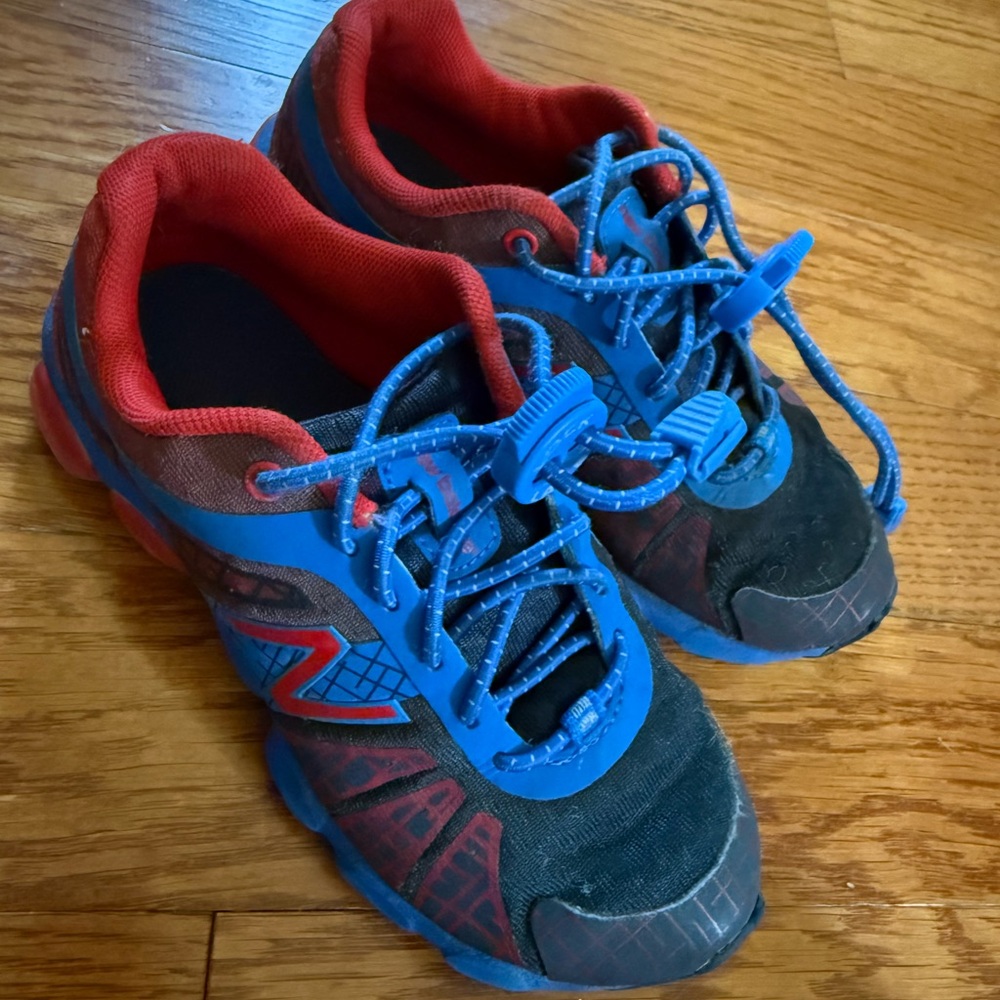 New Balance Red and Blue Sneakers for Performance